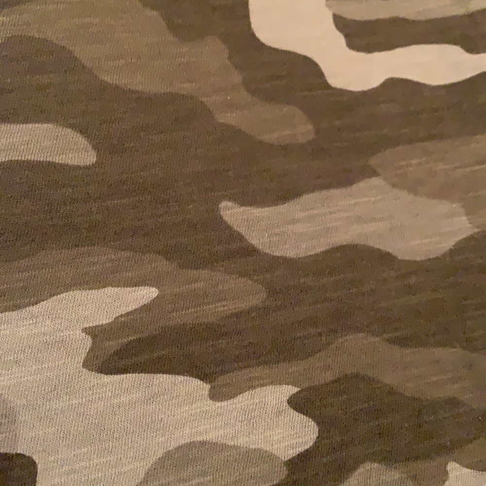 PINK camo tee S - Picture 2 of 5